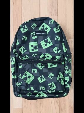 Minecraft Kids Black & Green Creeper Print Backpack NWOT